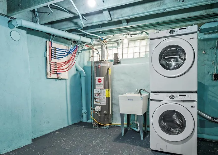Homestay Oakland/university @c Modern & Stylish Private Bedroom With Shared Bathroom Pittsburgh